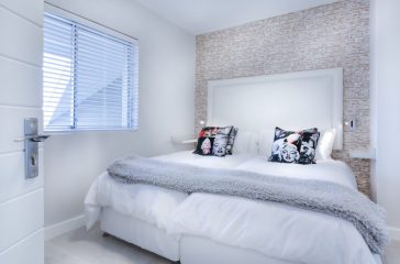 Effortless-serenity_-crafting-your-minimalist-bedroom-sanctuary