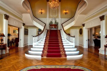 Step-up-your-design_-the-art-and-functionality-of-the-staircase-banister